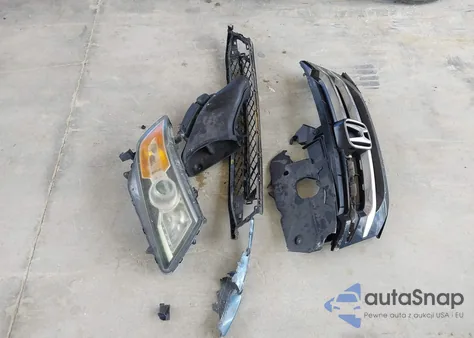 2014 Honda Odyssey Touring/Touring Elite z USA, uszkodzony, nr VIN 5FNRL5H98EB105795